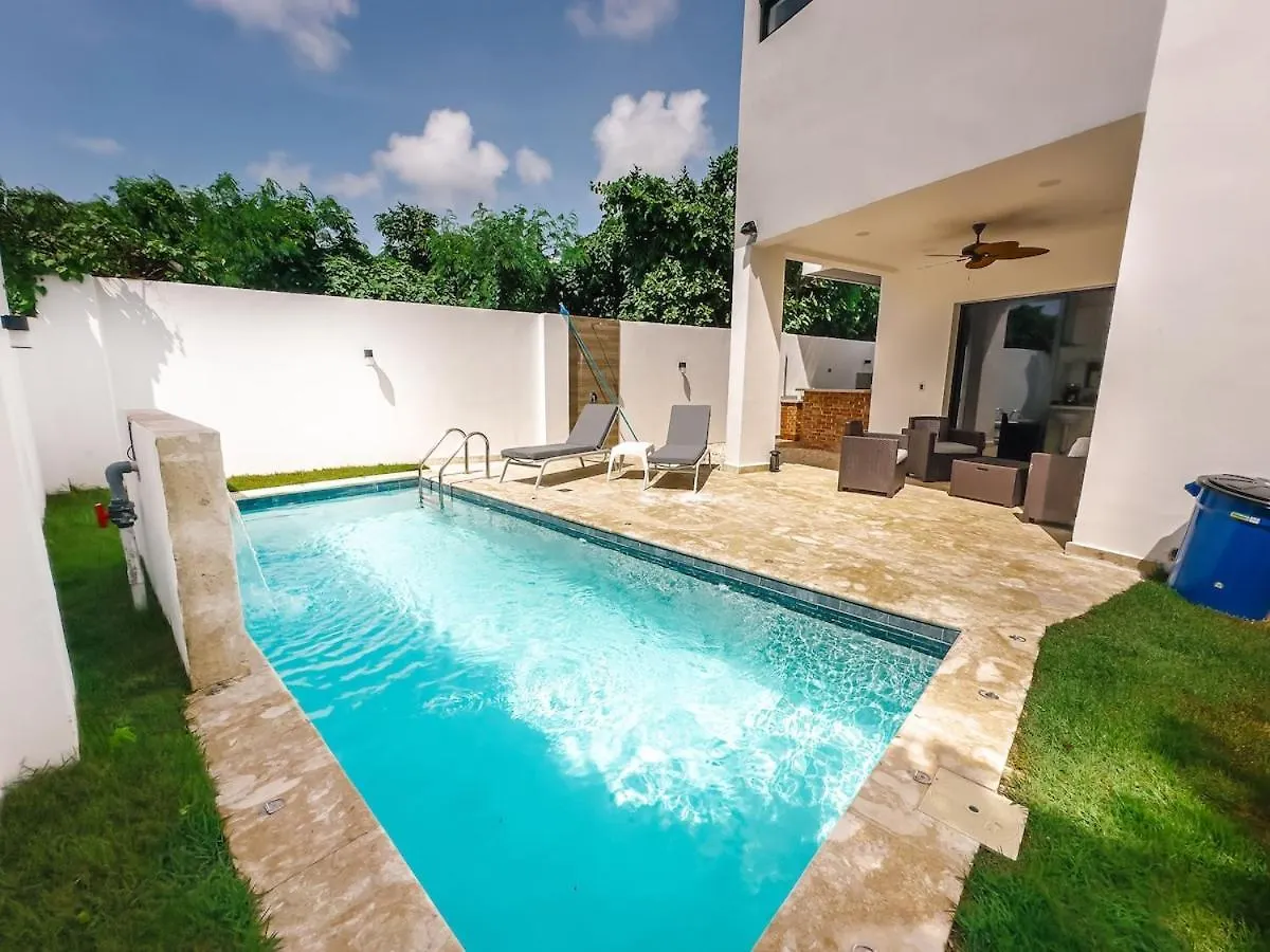 Stunning Brand New Villa In Downtown プンタ・カナ 0*,  ドミニカ共和国