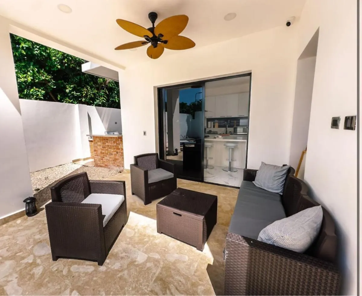 Stunning Brand New Villa In Downtown プンタ・カナ